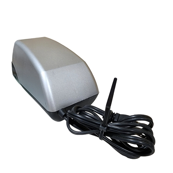 Electric pencil sharpener Elmer's X-ACTO model 19XX 5ft cord - Picture 4 of 11